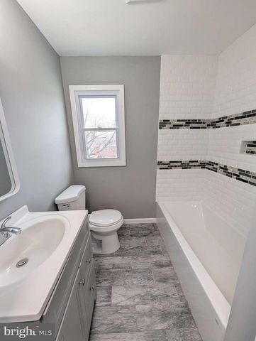 12 GODFREY DR, Hamilton, NJ 08610