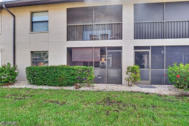 5735 Foxlake DR 2, North Fort Myers, FL 33917