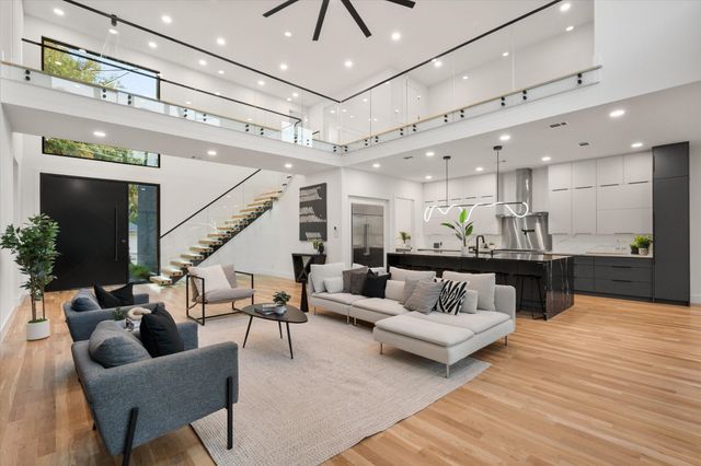 3739 Rockdale Drive, Dallas, TX 75220