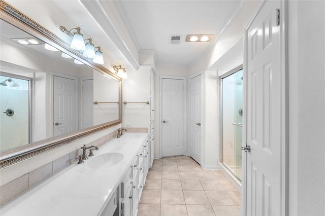 1703 Woodland Springs Street, Houston, TX 77077