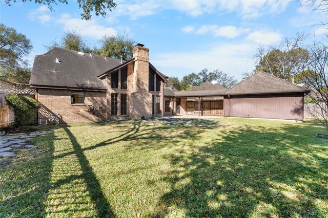 1703 Woodland Springs Street, Houston, TX 77077