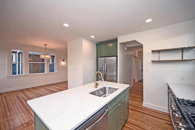 3067 Henshaw Avenue, Cincinnati, OH 45225