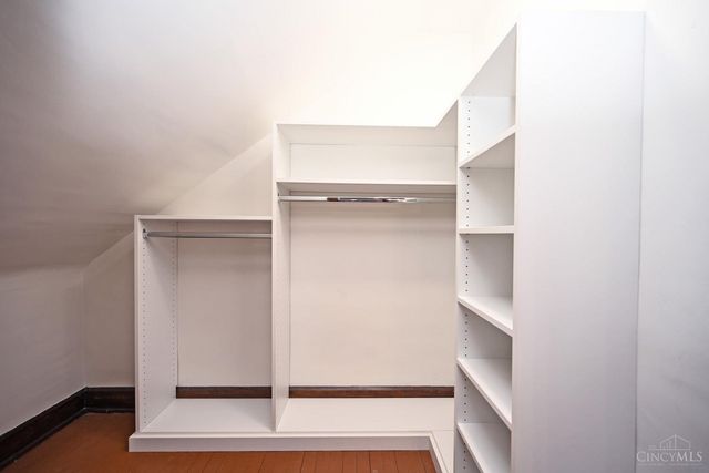 3067 Henshaw Avenue, Cincinnati, OH 45225