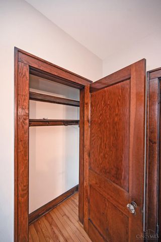 3067 Henshaw Avenue, Cincinnati, OH 45225