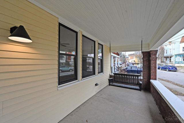 3067 Henshaw Avenue, Cincinnati, OH 45225