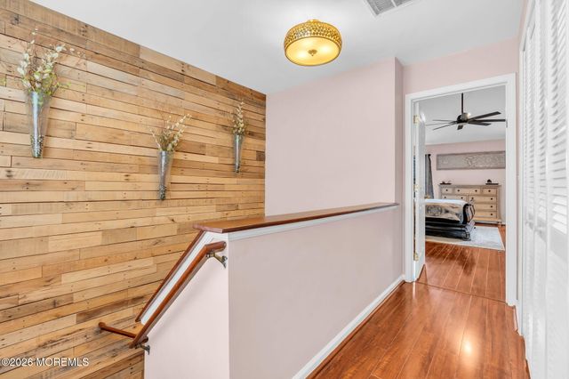 10 Buford Court, Tinton Falls, NJ 07753