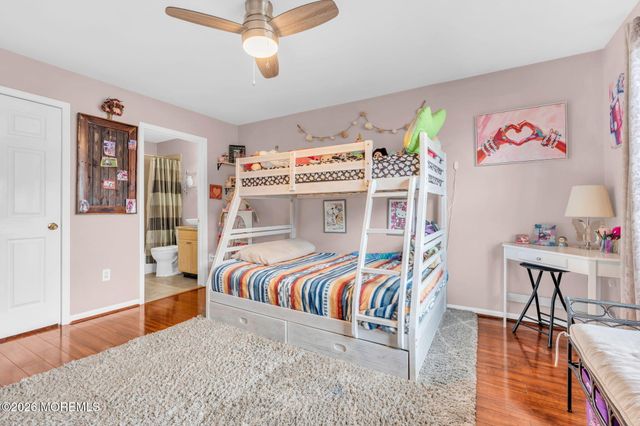 10 Buford Court, Tinton Falls, NJ 07753