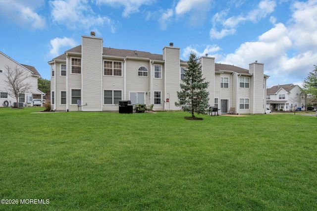 10 Buford Court, Tinton Falls, NJ 07753