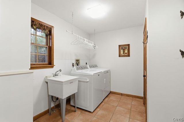 3967 Stetson Circle, Onondaga, NY 13215
