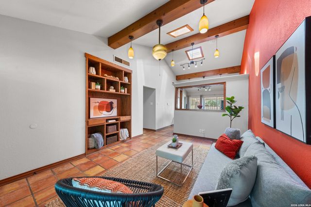 6507 Spring Lark St, San Antonio, TX 78249