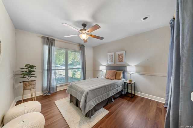 6507 Spring Lark St, San Antonio, TX 78249