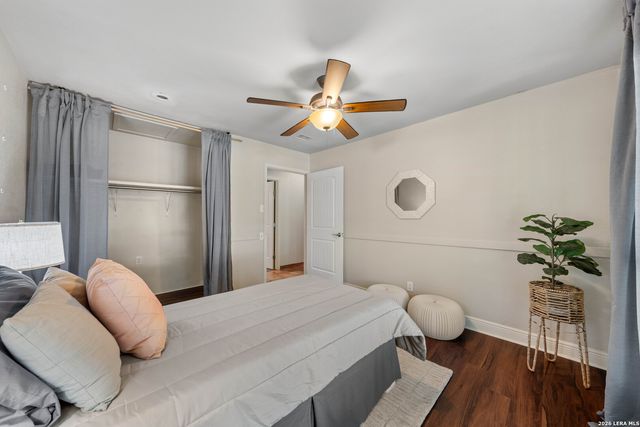 6507 Spring Lark St, San Antonio, TX 78249