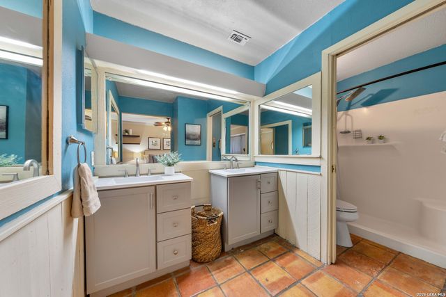 6507 Spring Lark St, San Antonio, TX 78249