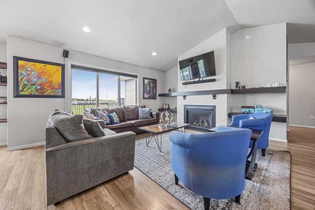 2114 12th Street W, West Fargo, ND 58078