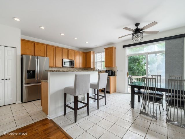 5566 Cloverdale Road, Hanover Park, IL 60133