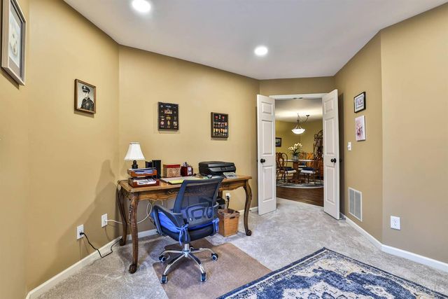 5161 Carriage Hill, Green Twp, OH 45248