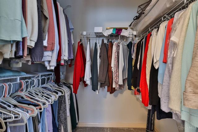 5161 Carriage Hill, Green Twp, OH 45248