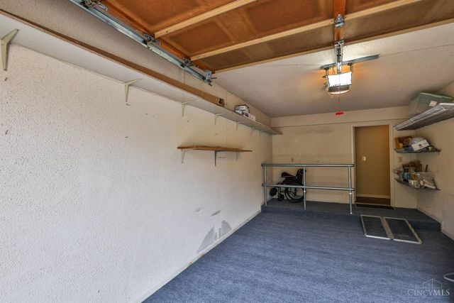 5161 Carriage Hill, Green Twp, OH 45248