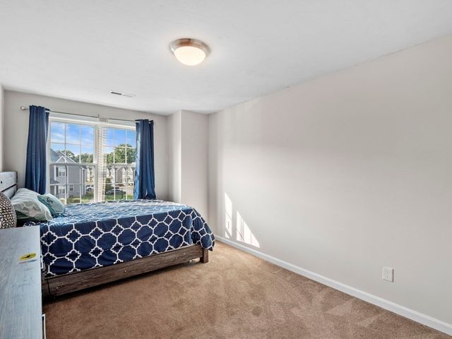 27 Riley Rd 27, Tyngsborough, MA 01879