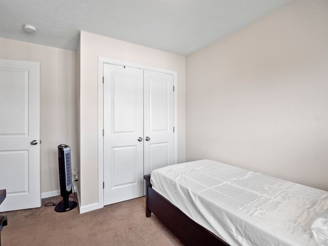 27 Riley Rd 27, Tyngsborough, MA 01879