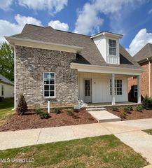3050 Ac Freeman Drive, Hernando, MS 38632