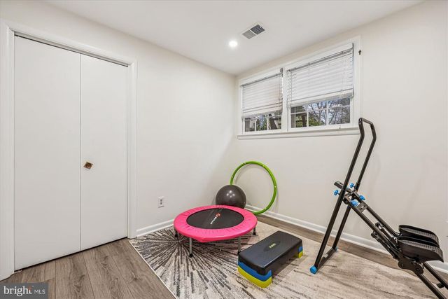 11712 SEVEN LOCKS RD, Potomac, MD 20854