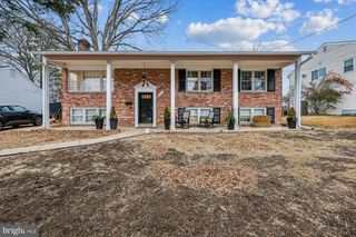 11712 SEVEN LOCKS RD, Potomac, MD 20854