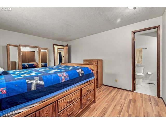 21088 Sw BLAINE Ter, Beaverton, OR 97003