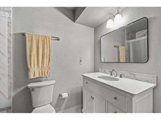 21088 Sw BLAINE Ter, Beaverton, OR 97003