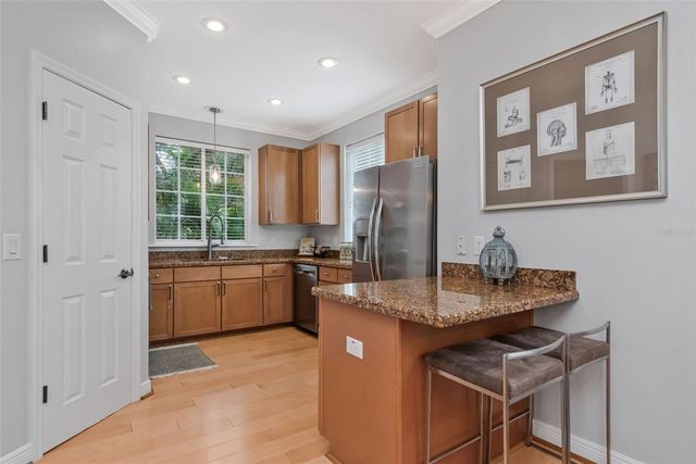 3025 W GROVEWOOD COURT 3, Tampa, FL 33629