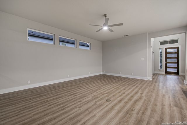 413 Hinsdale Pass, Cibolo, TX 78108