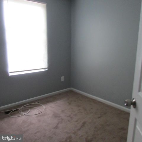 6809 MOUNTAIN LAKE PL, Capitol Heights, MD 20743