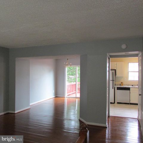 6809 MOUNTAIN LAKE PL, Capitol Heights, MD 20743