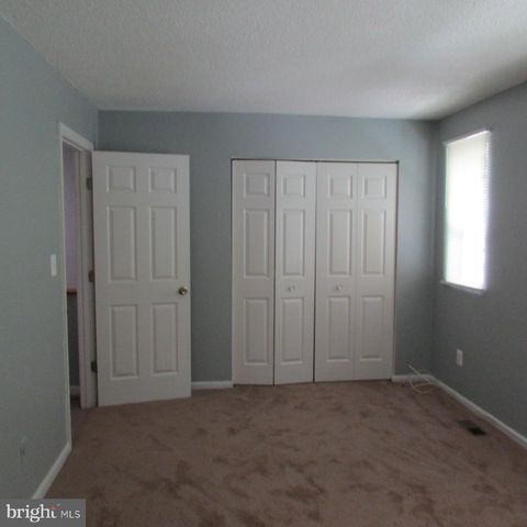 6809 MOUNTAIN LAKE PL, Capitol Heights, MD 20743