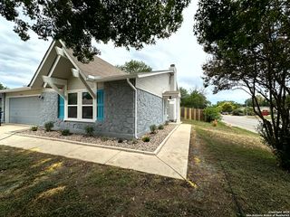 9142 Valley Ridge, San Antonio, TX 78250