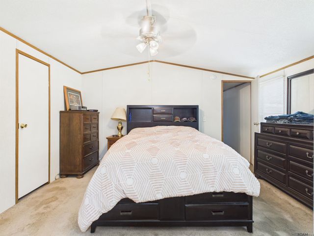 7618 Thames Dr, Denham Springs, LA 70706