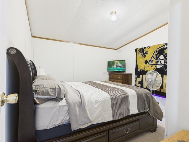 7618 Thames Dr, Denham Springs, LA 70706