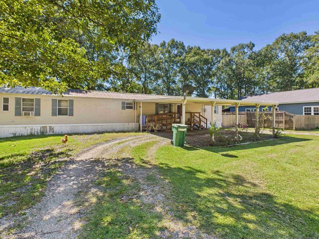 7618 Thames Dr, Denham Springs, LA 70706