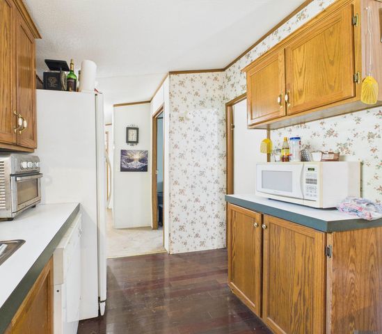 7618 Thames Dr, Denham Springs, LA 70706