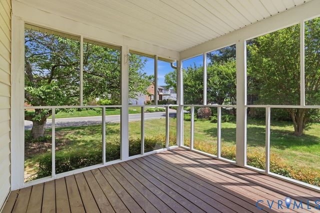 6113 Green Haven Dr, Mechanicsville, VA 23111
