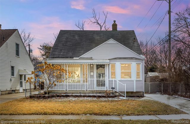 114 E Webster Road, Royal Oak, MI 48073