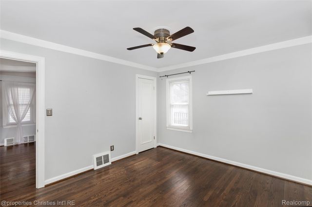 114 E Webster Road, Royal Oak, MI 48073