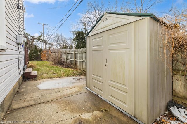 114 E Webster Road, Royal Oak, MI 48073