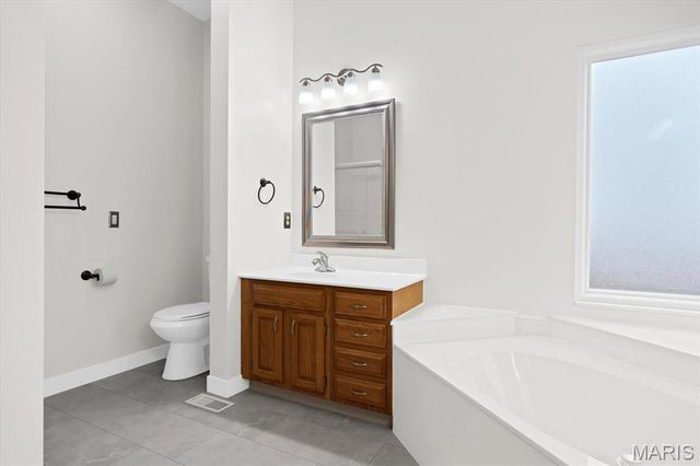 1113 Sycamore Place, O'fallon, IL 62269