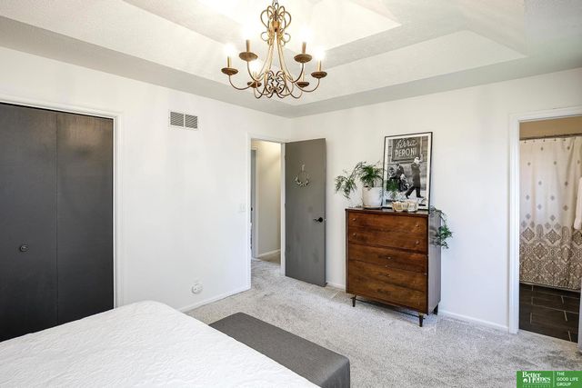 706 Joseph Drive, Papillion, NE 68046