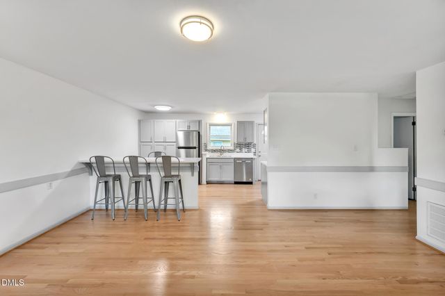 103 Hargraves Street Apt K, Carrboro, NC 27510