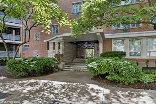 1864 Sherman Avenue 3SW, Evanston, IL 60201
