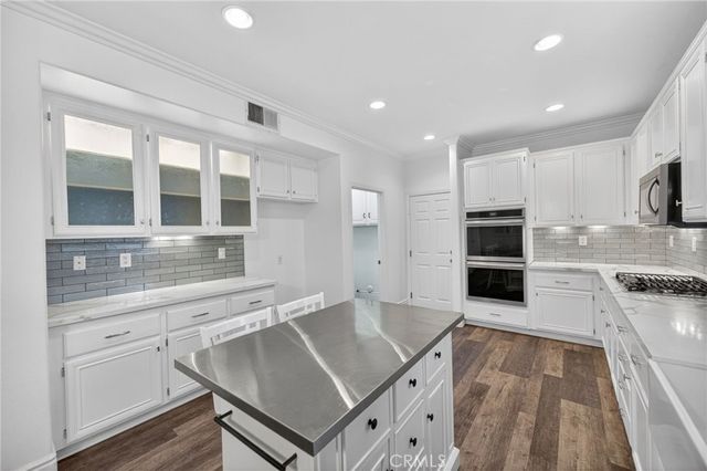 11907 Southwind Way, Yucaipa, CA 92399