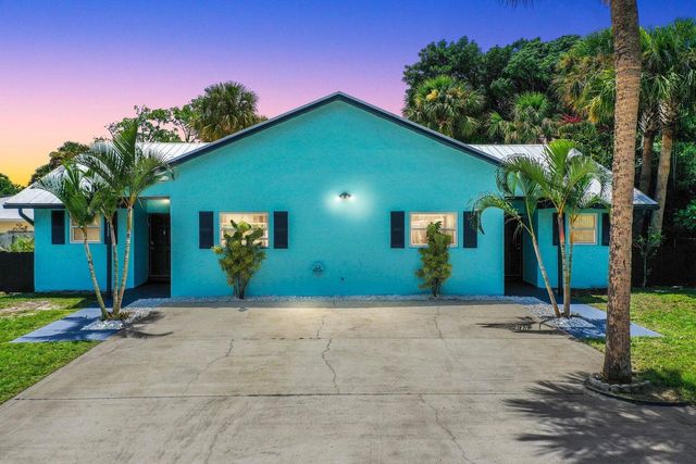 2134 NE Pelican Terrace, Jensen Beach, FL 34957