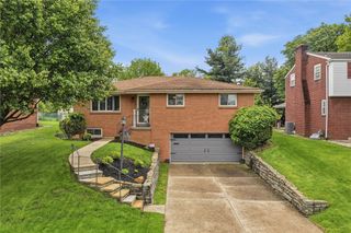 121 Rose Leaf, Scott Twp, PA 15220